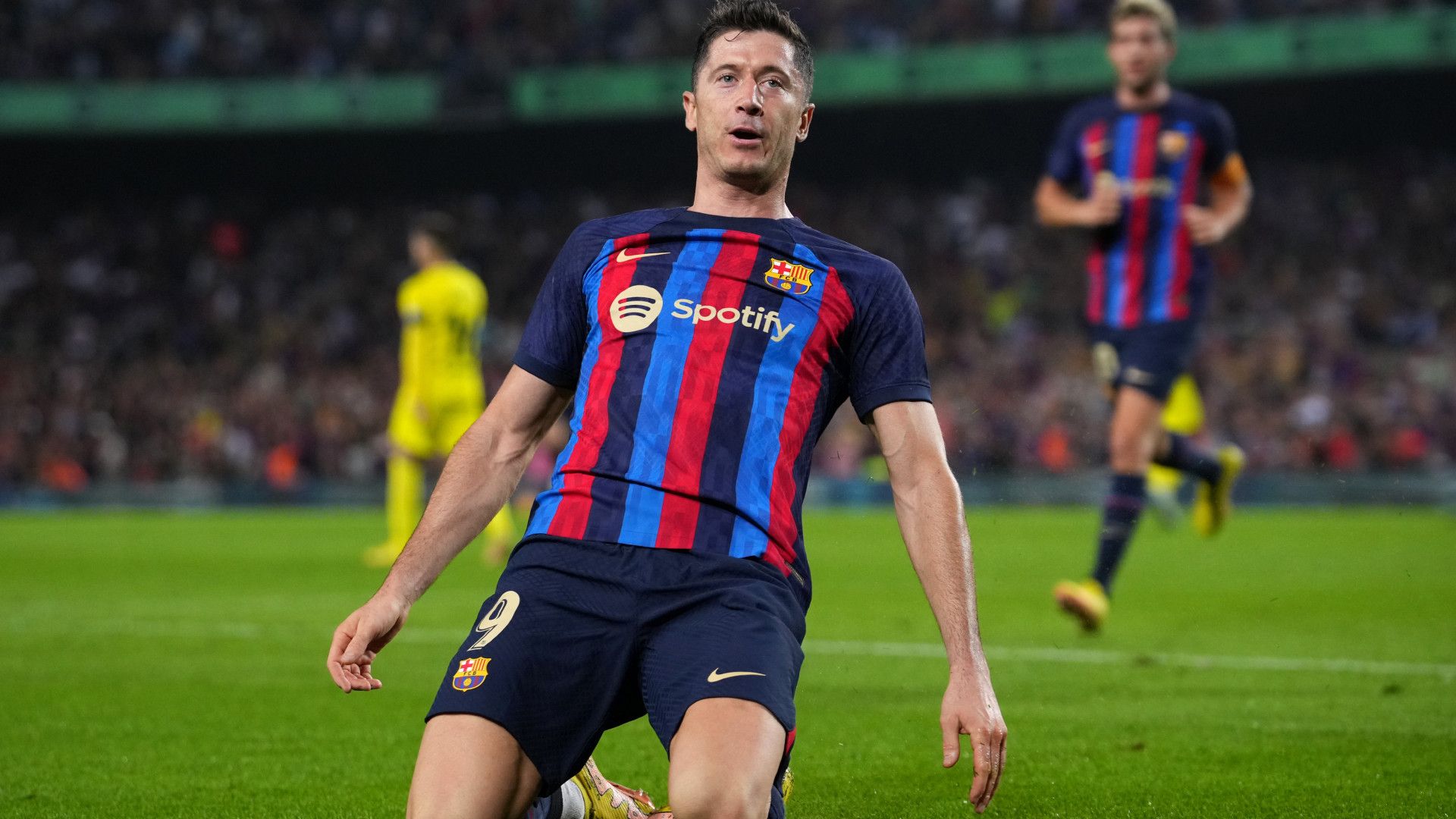 ROBERT LEWANDOWSKI BARCELONA 20102022