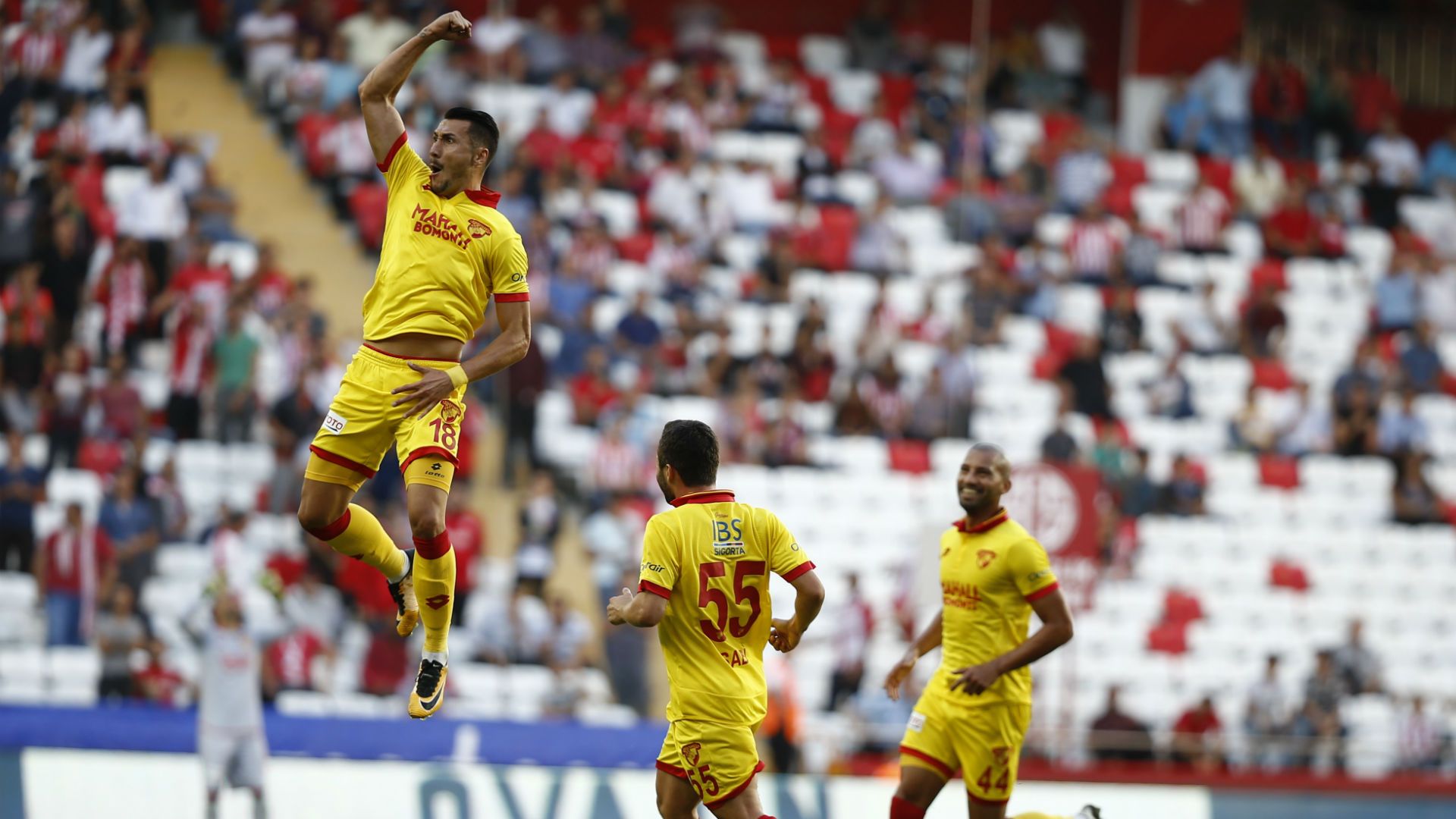 Adis Jahovic Goztepe 10142017