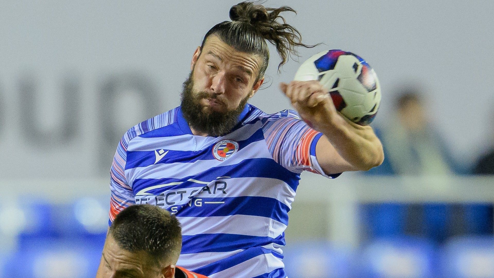 Andy Carroll Reading handball 2022-23