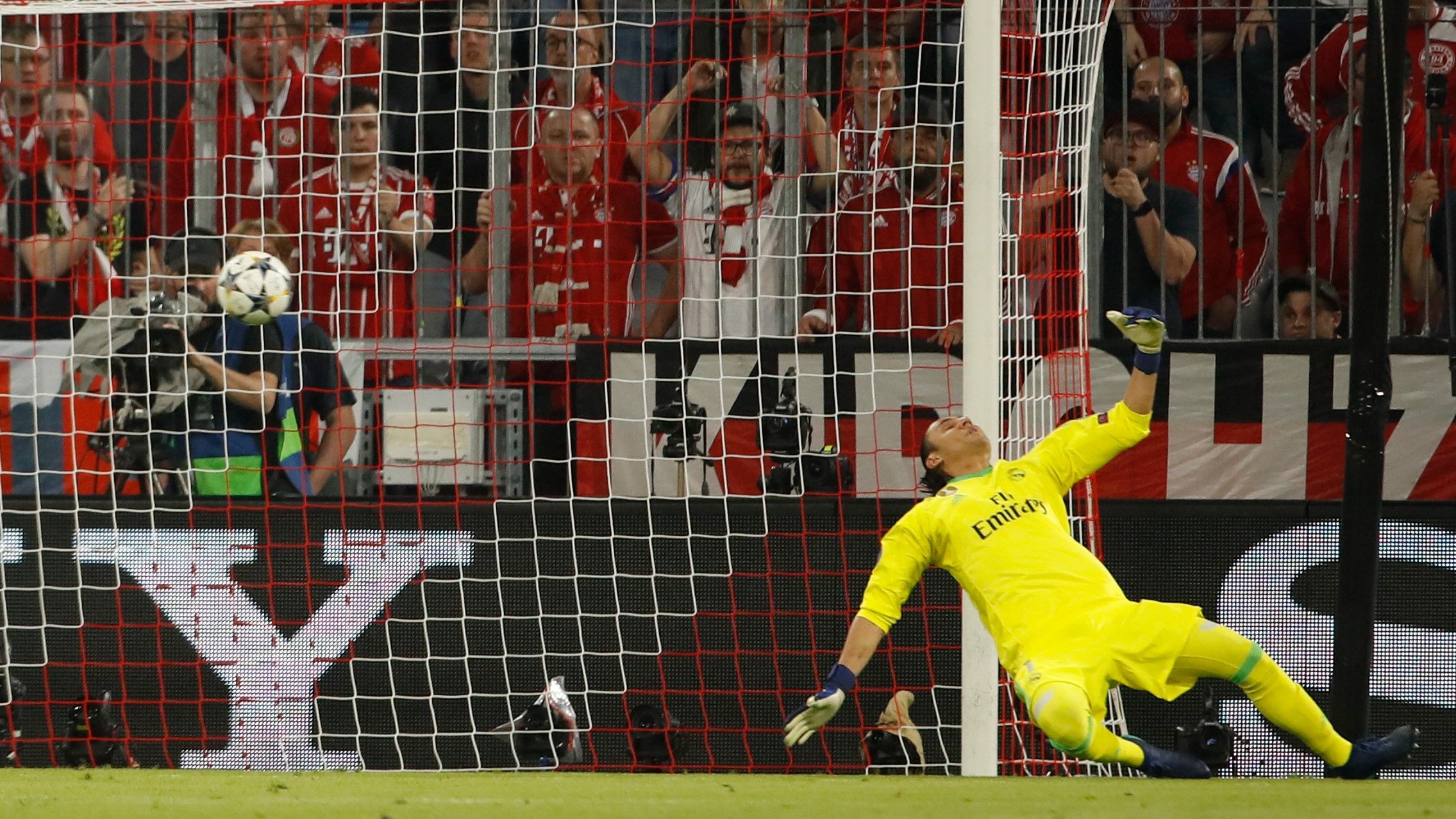 Keylor Navas Bayern Munich Real Madrid UCL 25042018