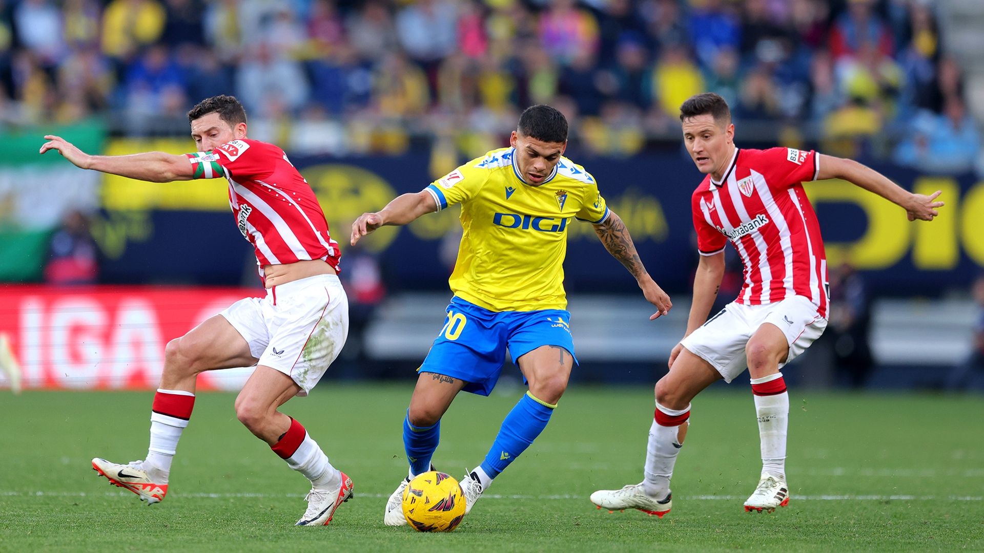 Brian Ocampo Cadiz Athletic Bilbao LaLiga 2023-24