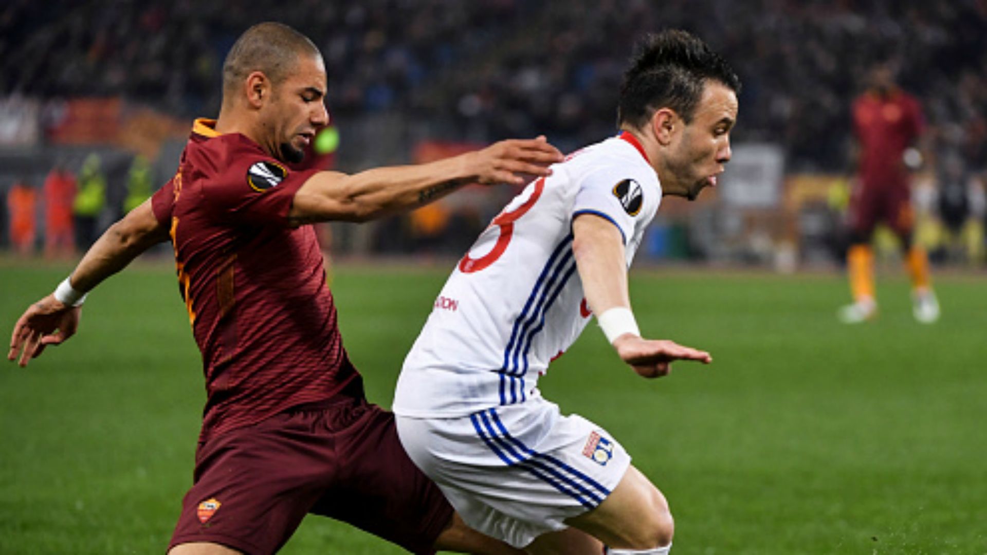 Bruno Peres Mathieu Valbuena Roma Lione Europa League