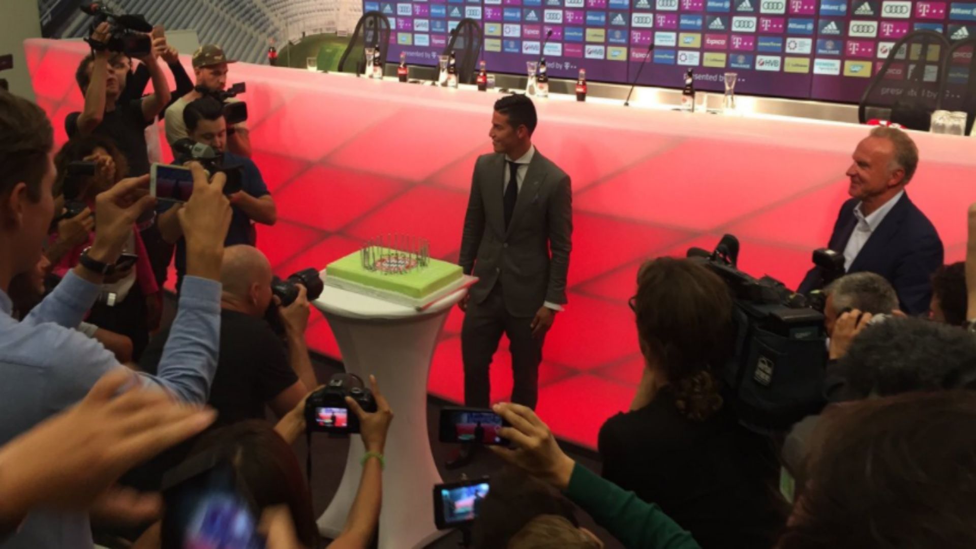 James Rodriguez Bday in Munich