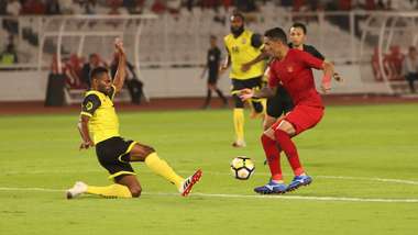 Alberto Gonzalves - Indonesia