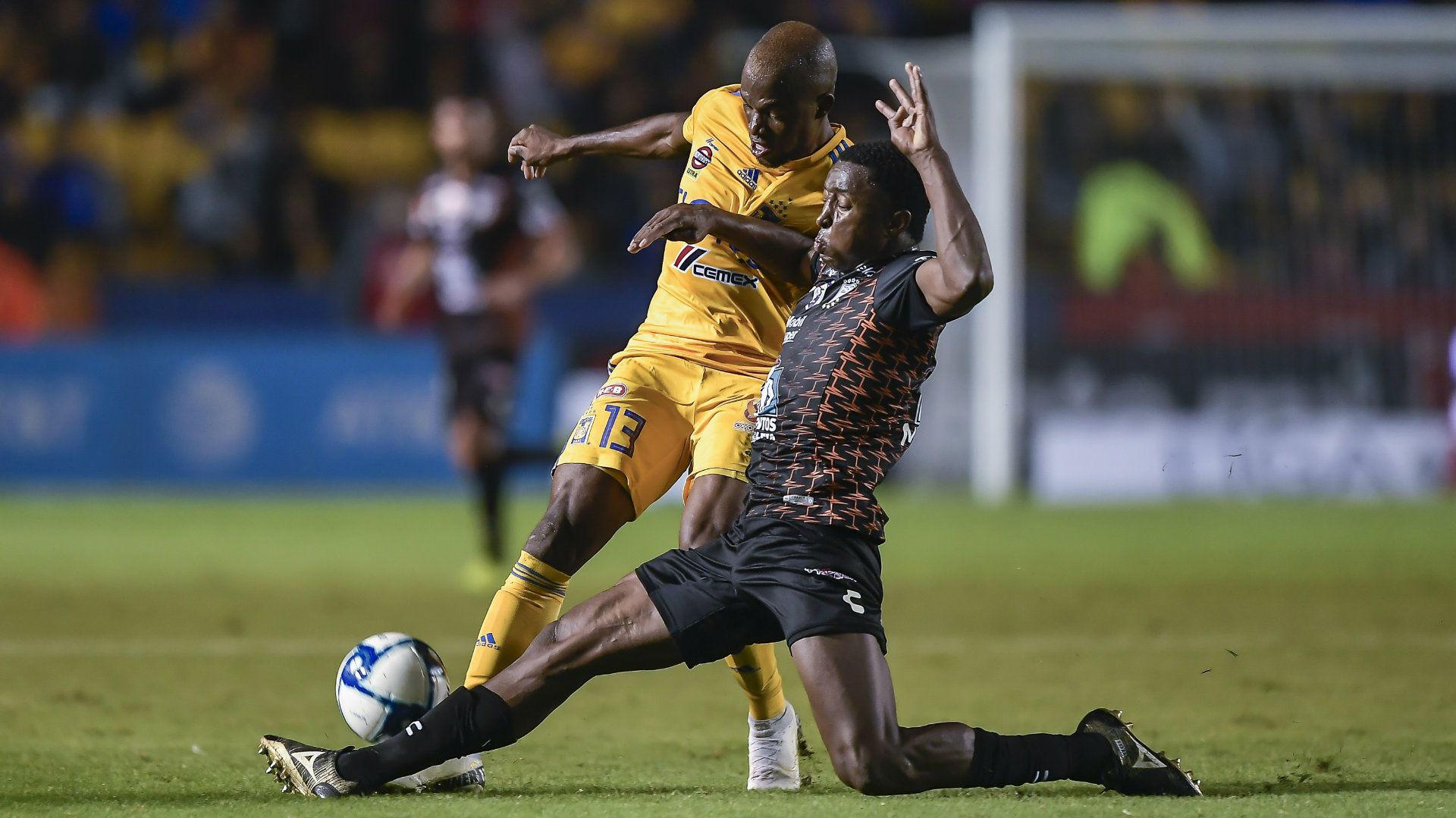 Pachuca vs Tigres Apertura 2019