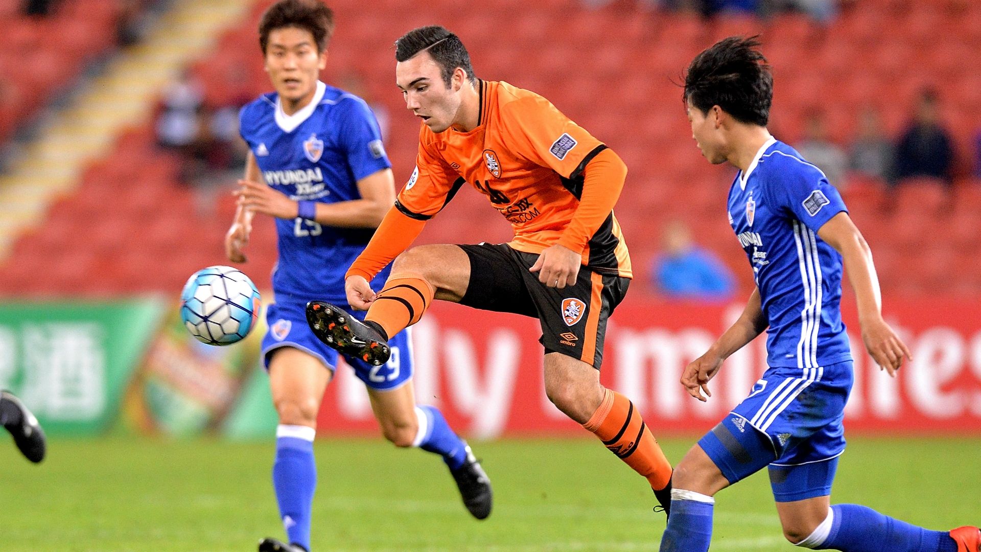 Nick D'Agostino Brisbane Roar v Ulsan AFC Champions League 100502017