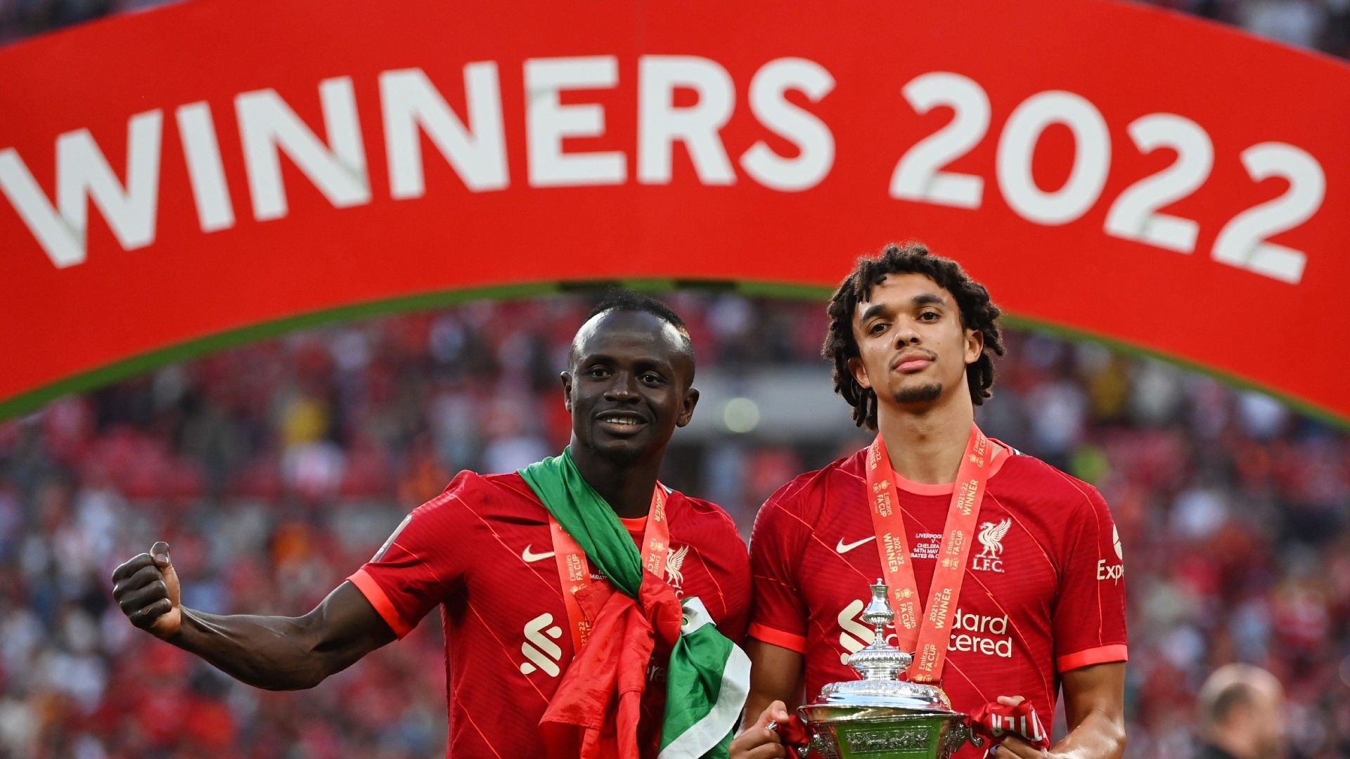 Sadio Mane Trent Alexander-Arnold Liverpool 2022