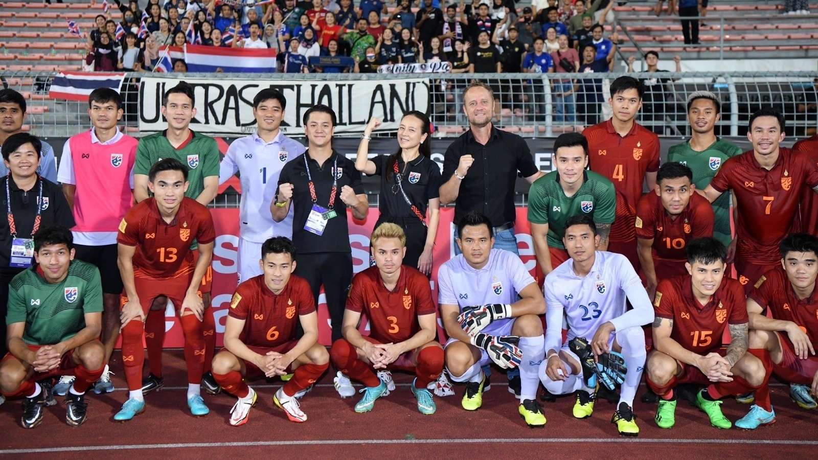 นวลพรรณ ล่ำซำ