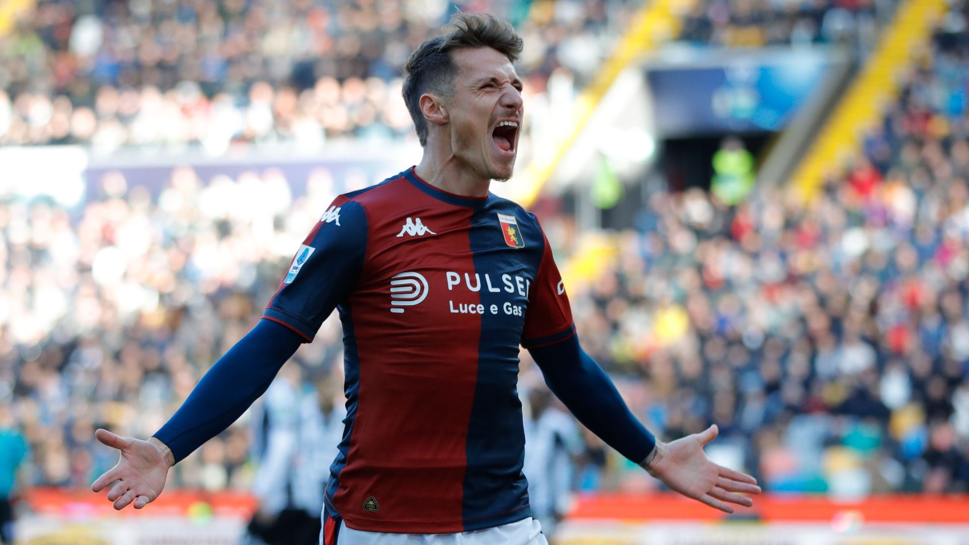 Andrea Pinamonti Genoa