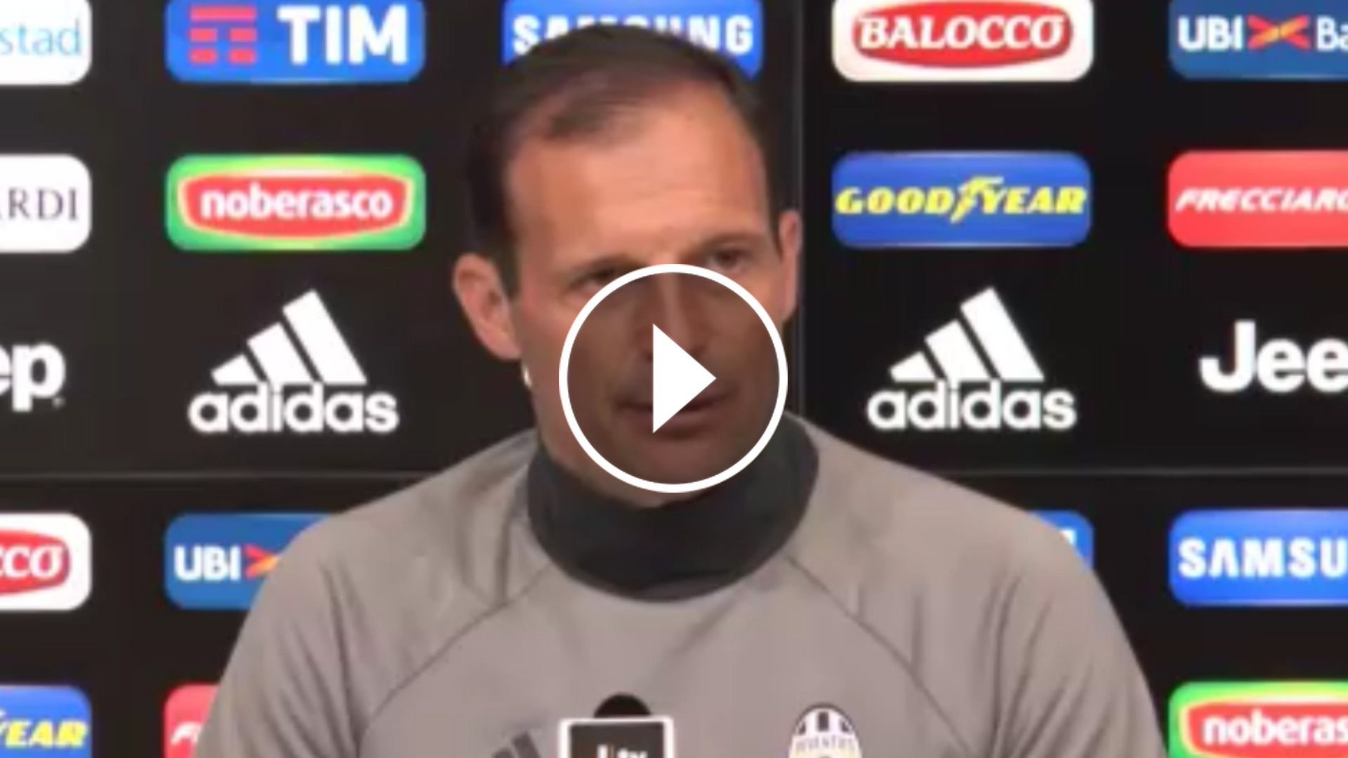 Play Massimiliano Allegri