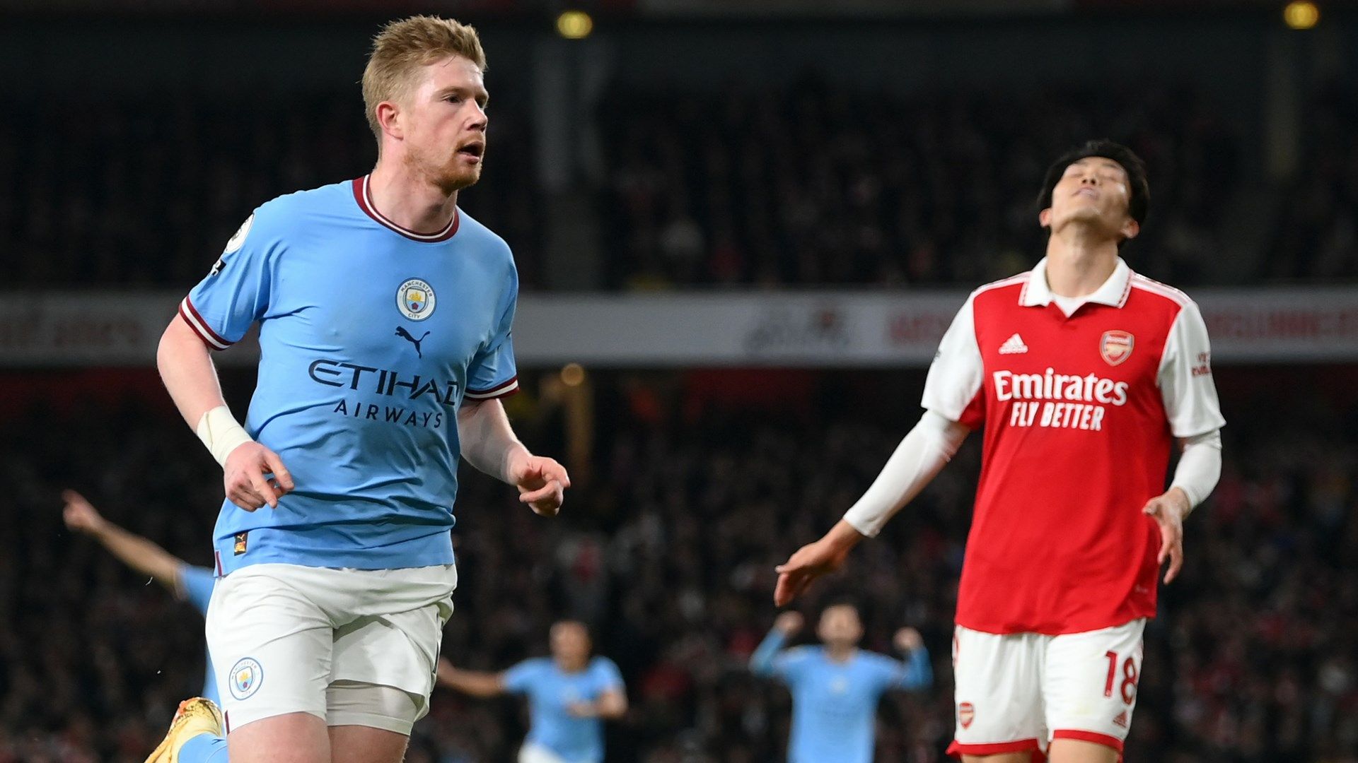 Takehiro Tomiyasu Kevin De Bruyne Man City Arsenal 2022-23