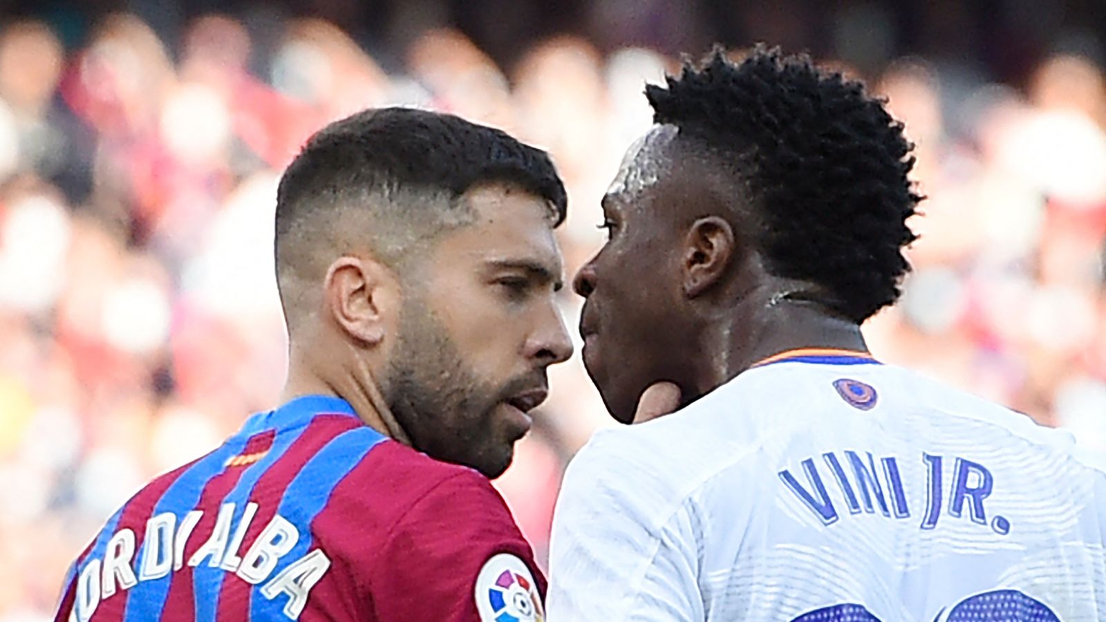 Vinicius Jordi Alba Barcelona Real Madrid