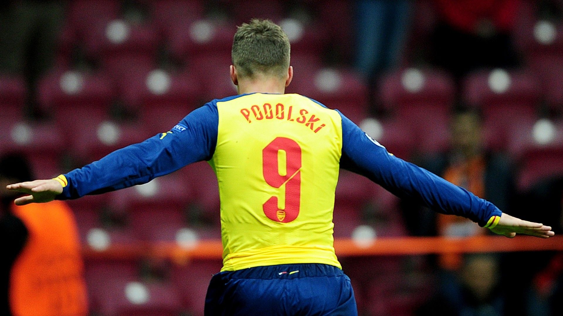 The last 9 players to wear Arsenal's 'cursed number 9 shirt
