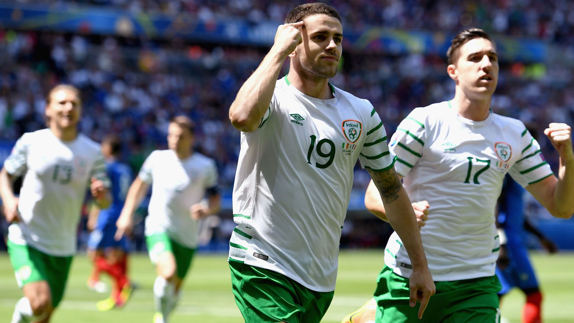 Robbie Brady France Ireland UEFA Euro 2016 26062016