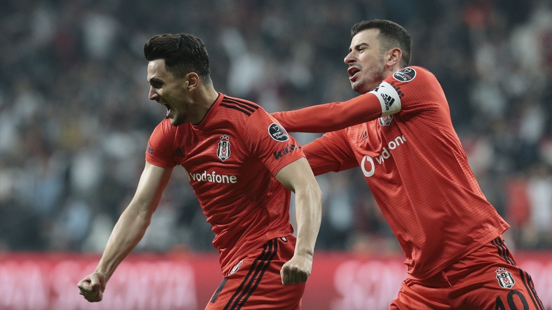 Mustafa Pektemek Oguzhan Ozyakup Besiktas 10292018