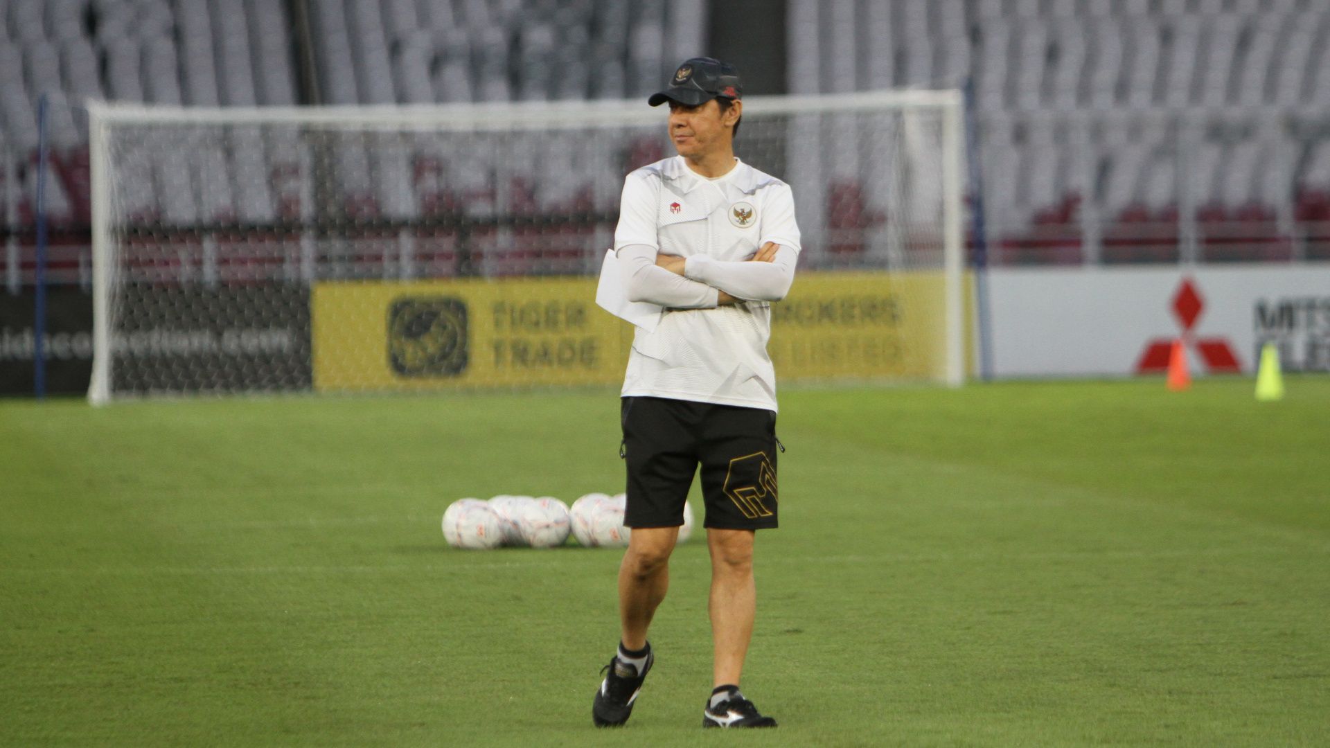 Shin Tae-yong - Latihan Timnas Indonesia AFF Cup 2022