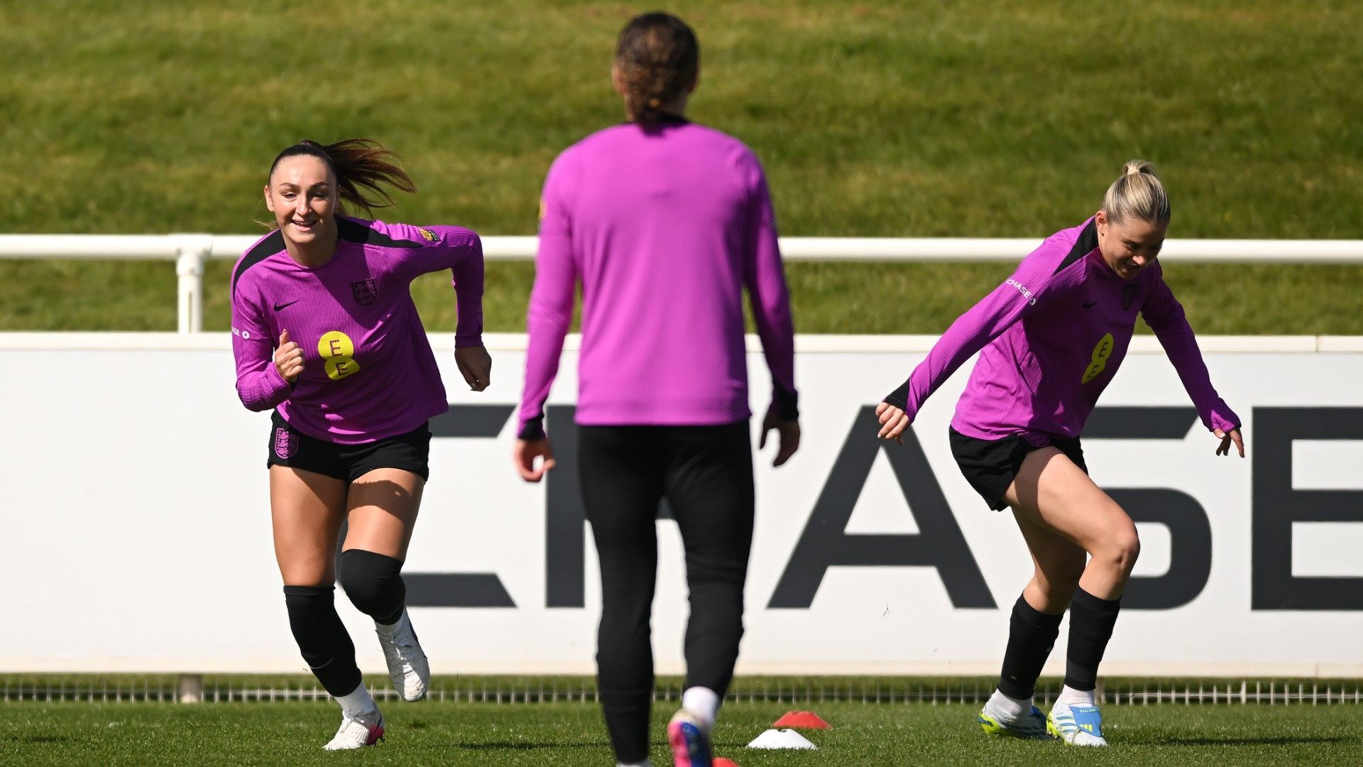 Keira Barry Alessia Russo England training 2026