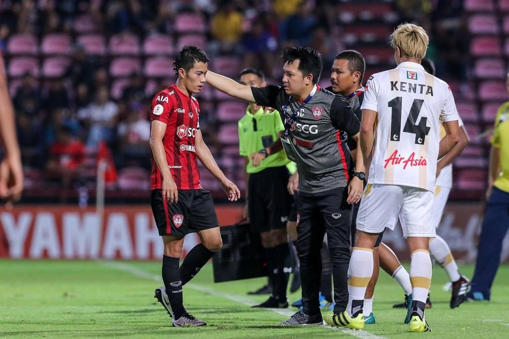 สารัช อยู่เย็น, สันติ ไชยเผือก