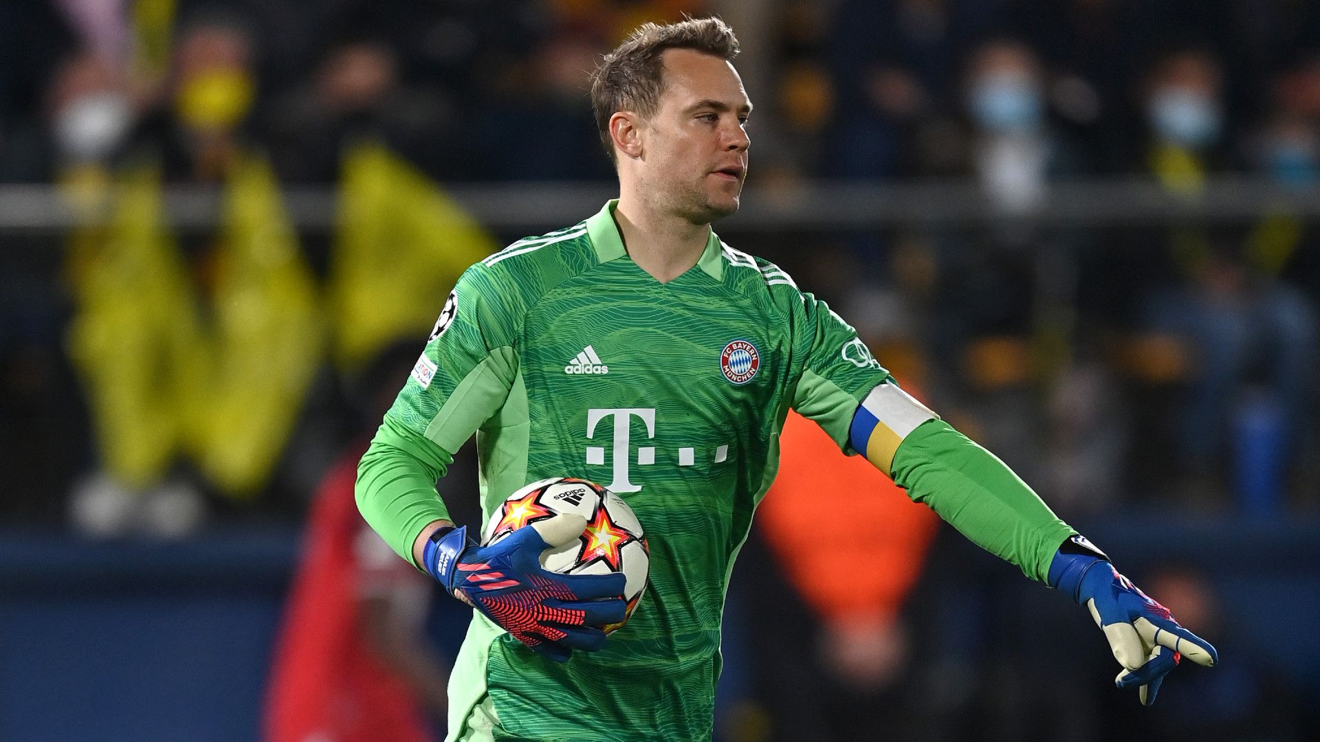 MANUEL NEUER BAYERN MÜNCHEN CHAMPIONS LEAGUE 06042022