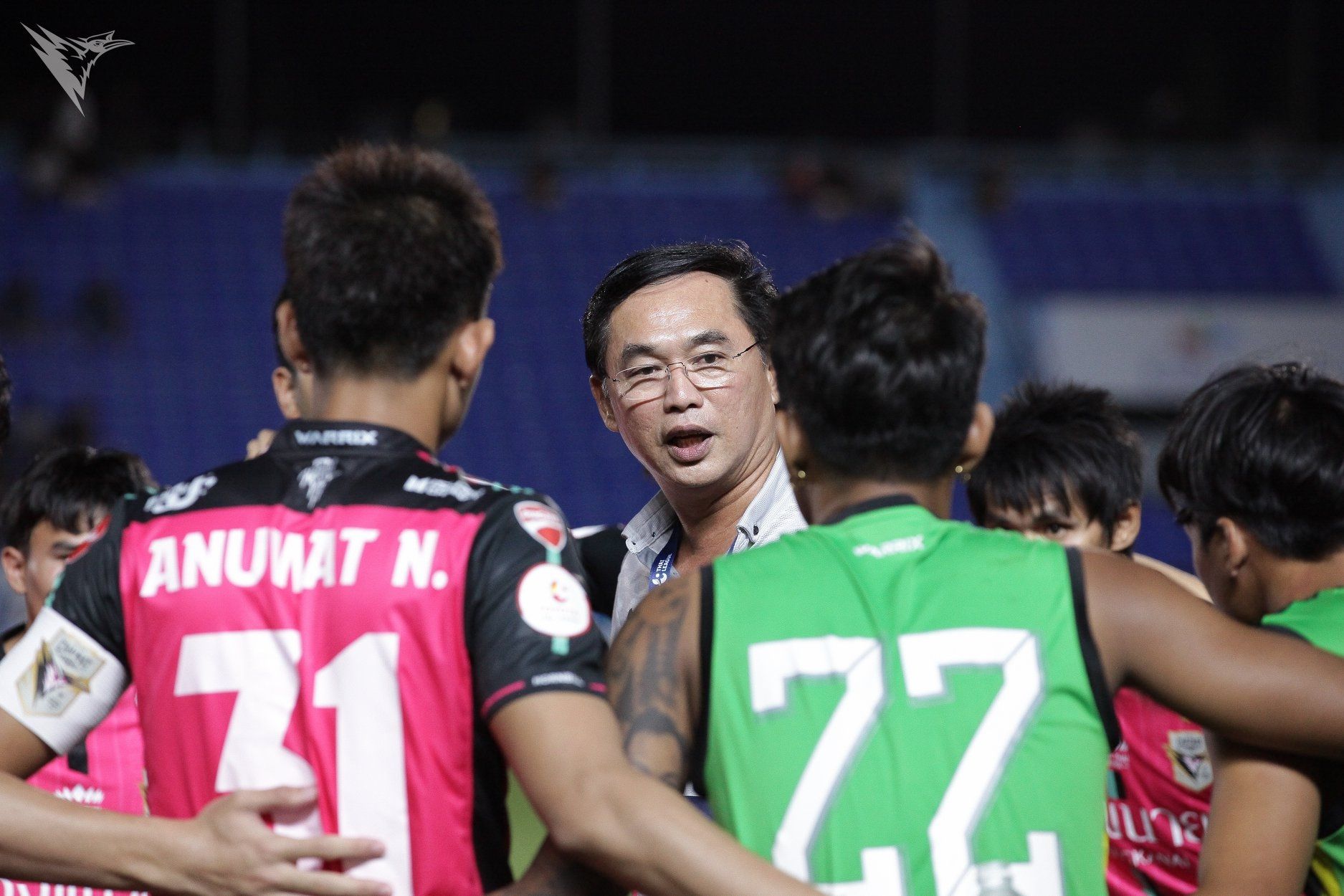 อนุชา นาคาศัย