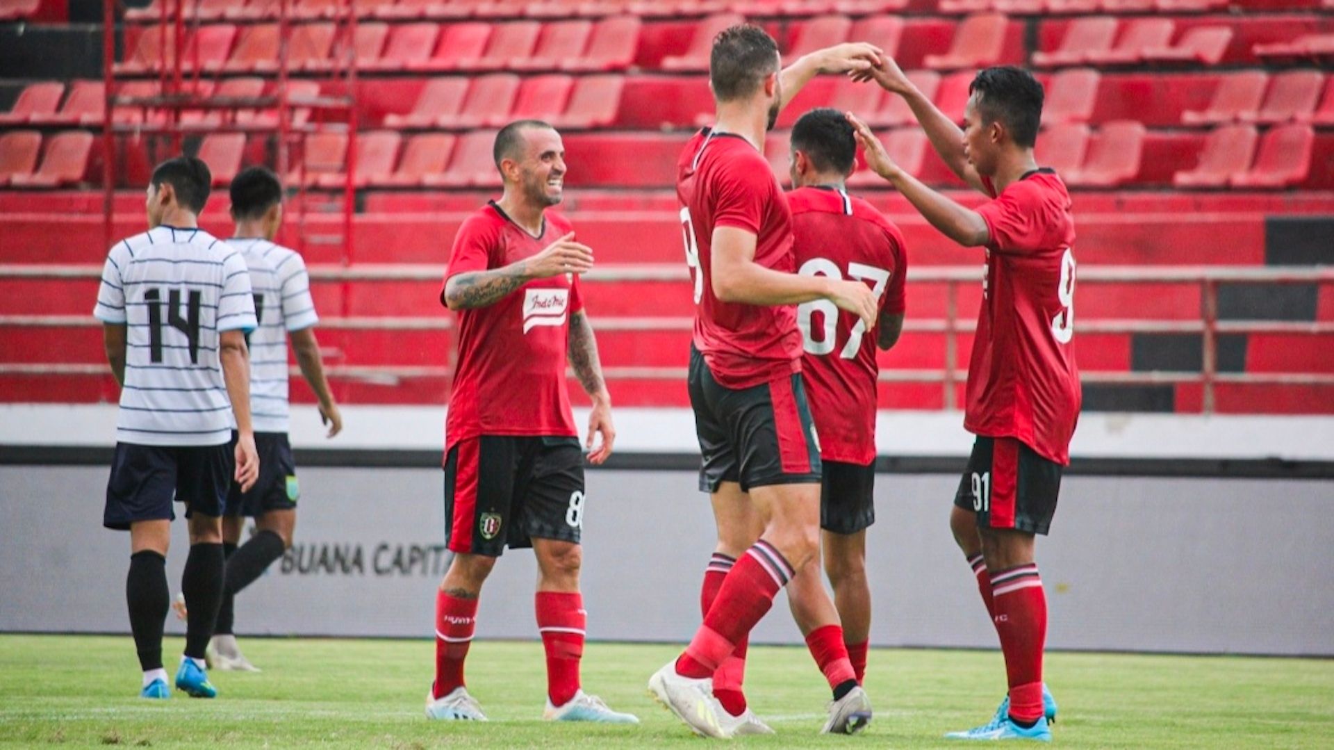 Bali United vs Persela Lamongan