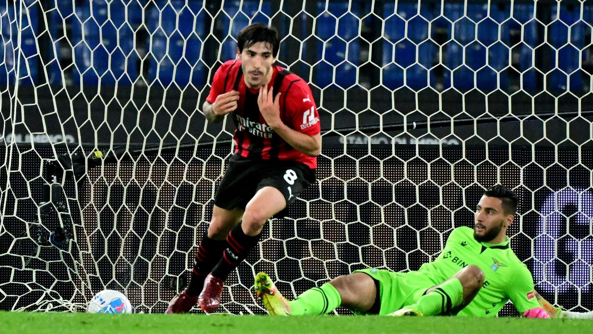 Sandro Tonali Lazio vs AC Milan Serie A 2021-22