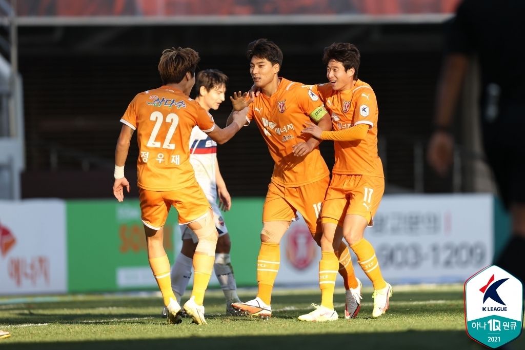 제주 주민규 골