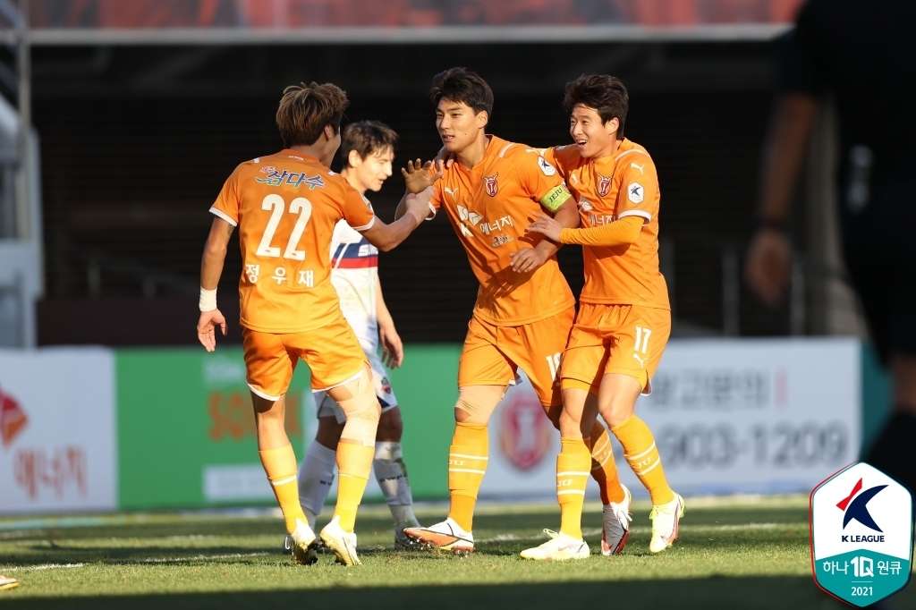 제주 주민규 골