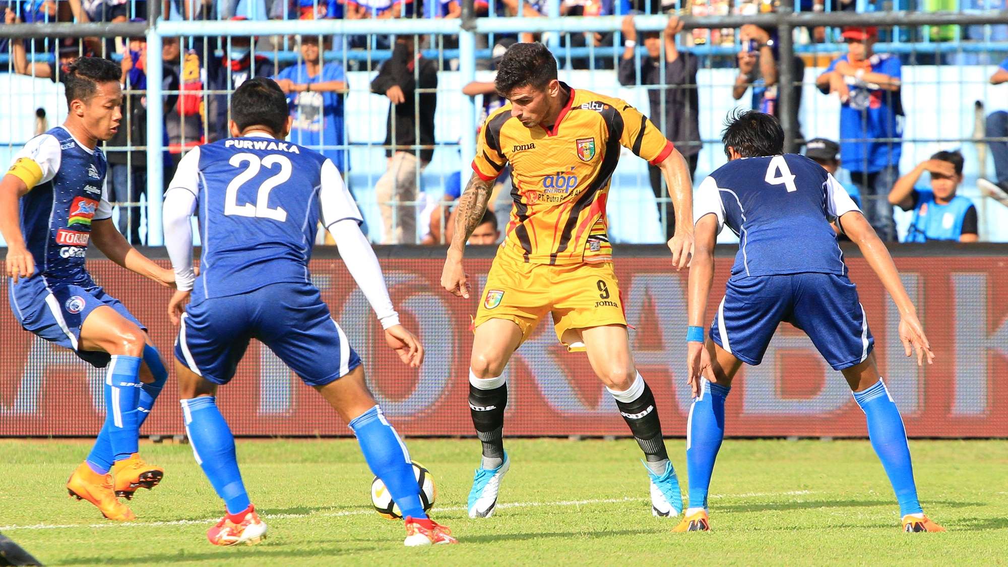 Fernando Rodriguez Ortega - Mitra Kukar & Arema FC