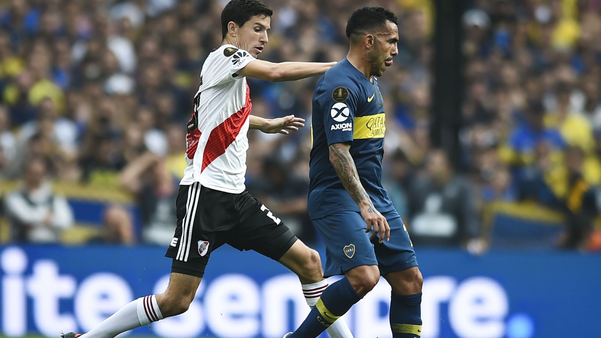 Nacho Fernandez Carlos Tevez Boca River Libertadores 2018 11112018
