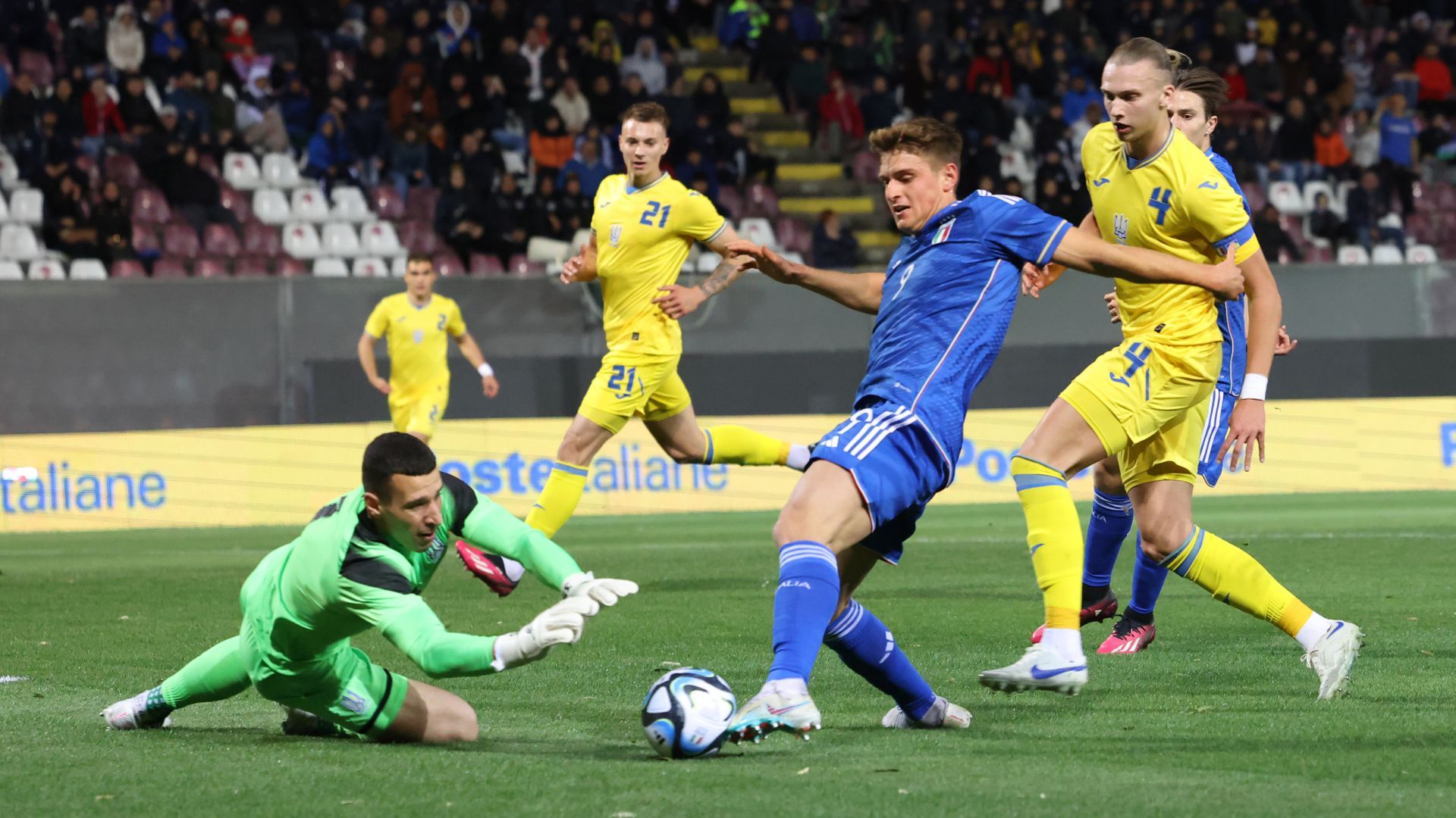 Lorenzo Colombo Italy U21