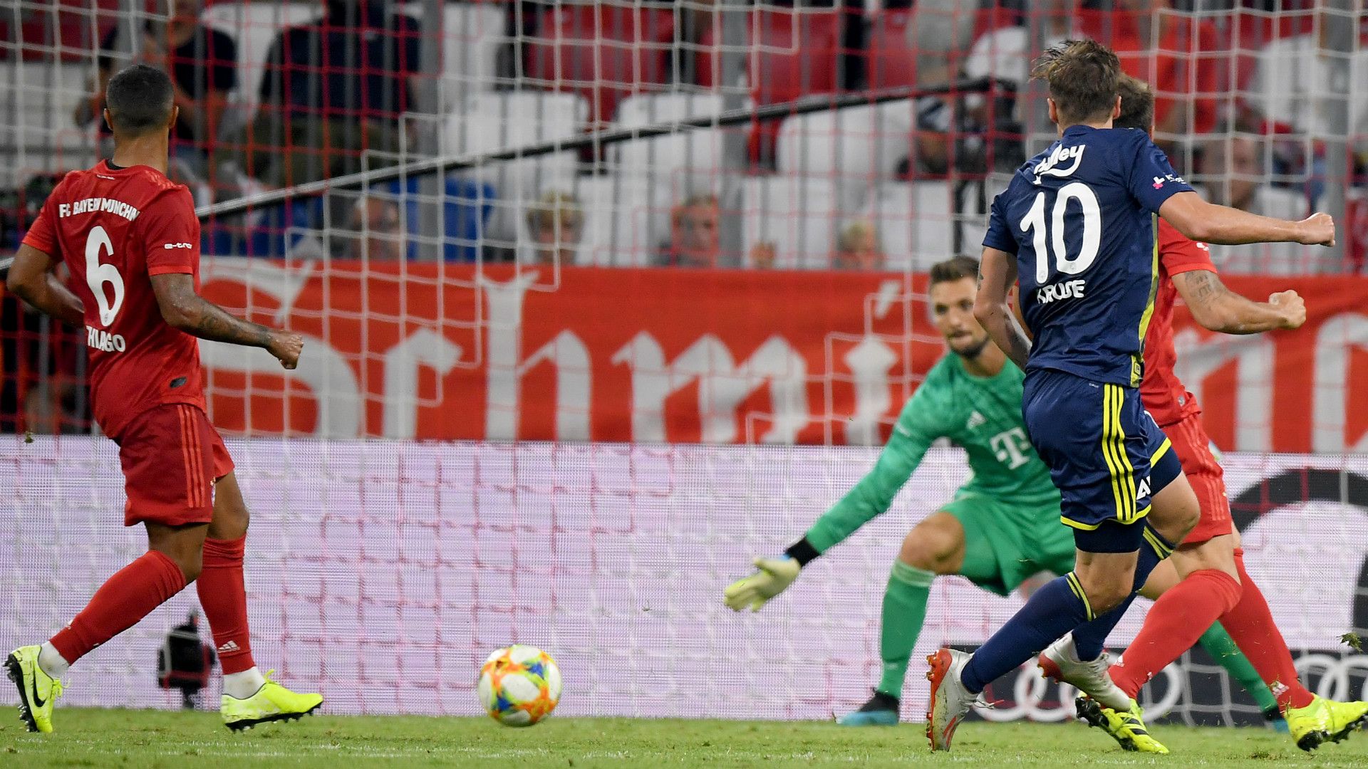 Sven Ulreich Max Kruse Bayern Munchen Fenerbahce Audi Cup 2019