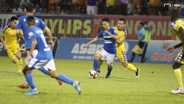 Nguyen Hai Huy vs Dau Van Toan Than Quang Ninh vs Ha Noi FC Round 26 V.League 2019