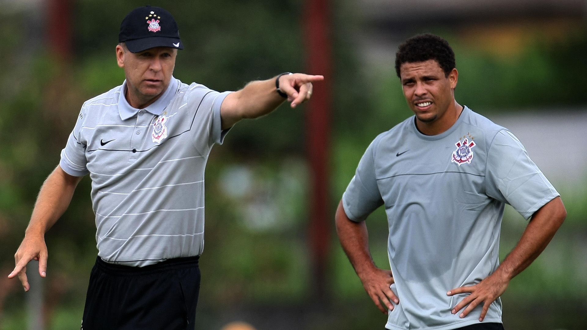Mano Menezes, Ronaldo, Corinthians