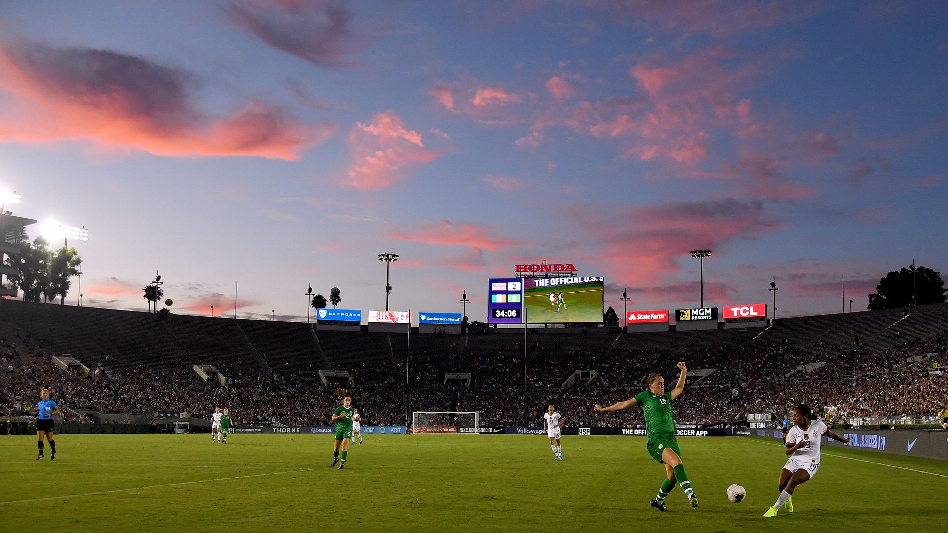 Rose Bowl Stadium Pasadena