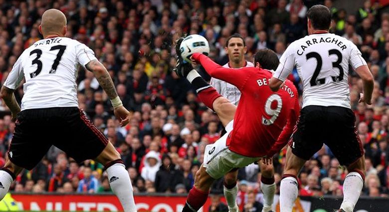 Dimitar Berbatov Manchester United Liverpool 2010