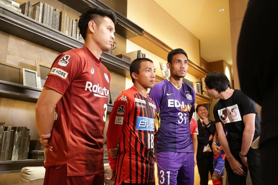 ธีราทร บุญมาทัน - ชนาธิป สรงกระสินธ์ - ธีรศิลป์ แดงดา