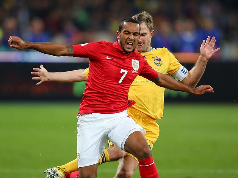 Theo Walcott England Ukraine World Cup 2014 Qualifier Injury