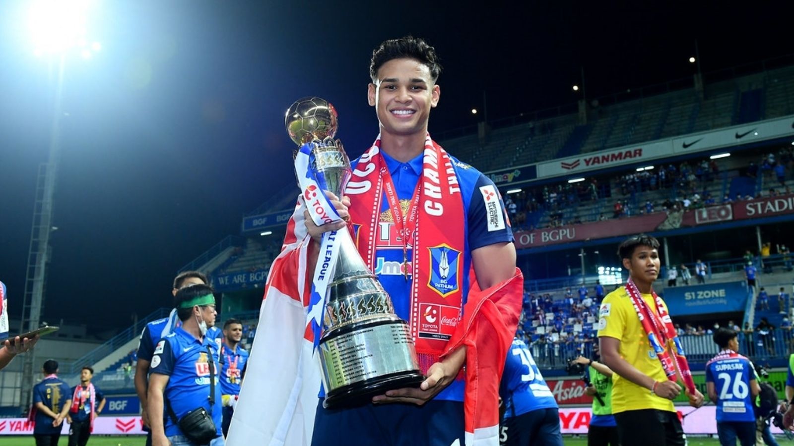 อิรฟาน ฟานดี้