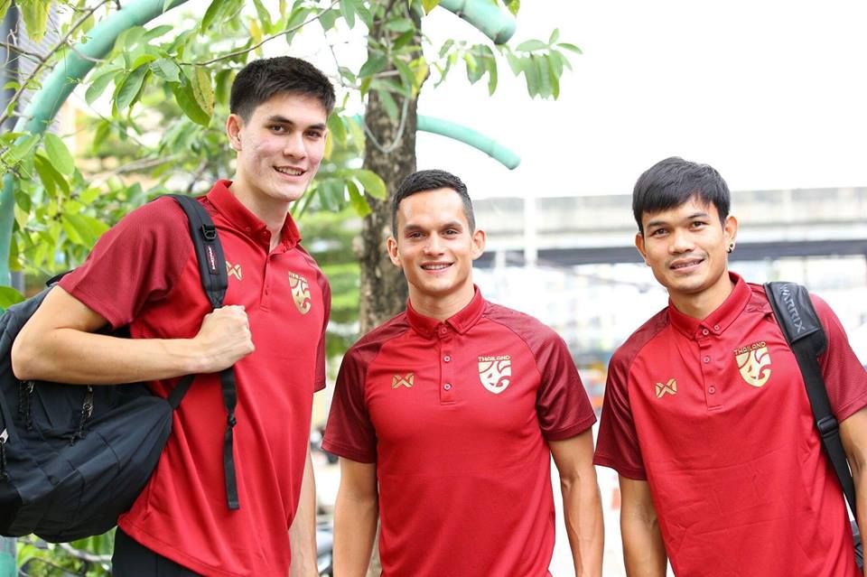 ทีมชาติไทย รายงานตัว