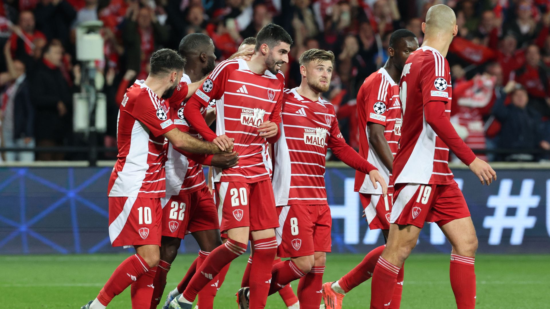 Pierre Lees-Melou Brest Leverkusen Champions League 23102024