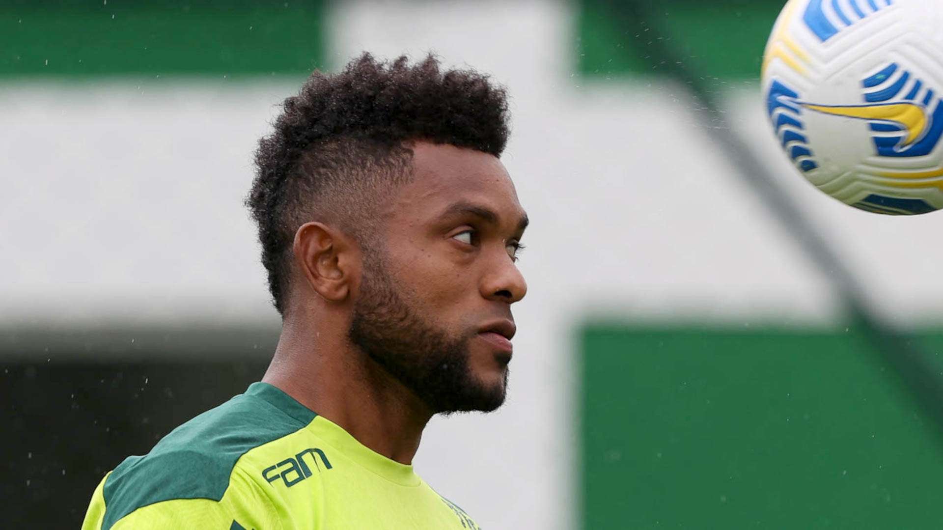 Miguel Borja em treino do Palmeiras, 2021