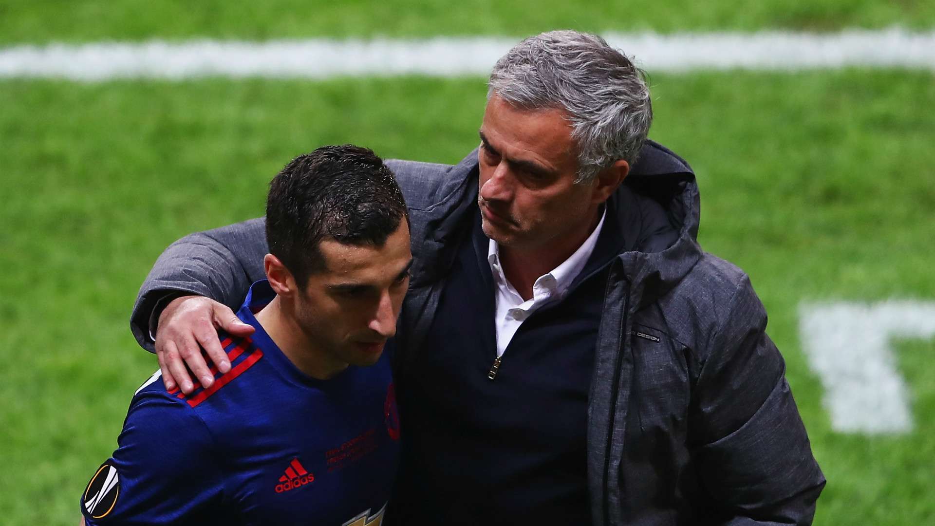 Henrikh Mkhitaryan Jose Mourinho Manchester United