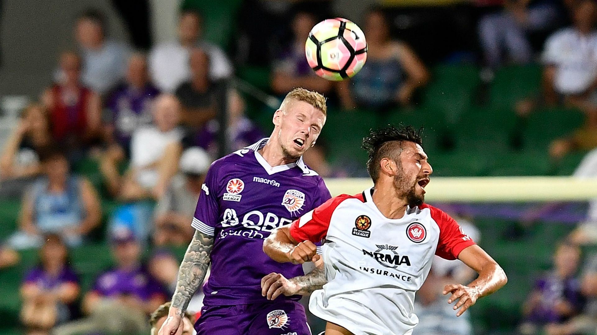 Andy Keogh Perth Glory v Western Sydney Wanderers A-League 25022017