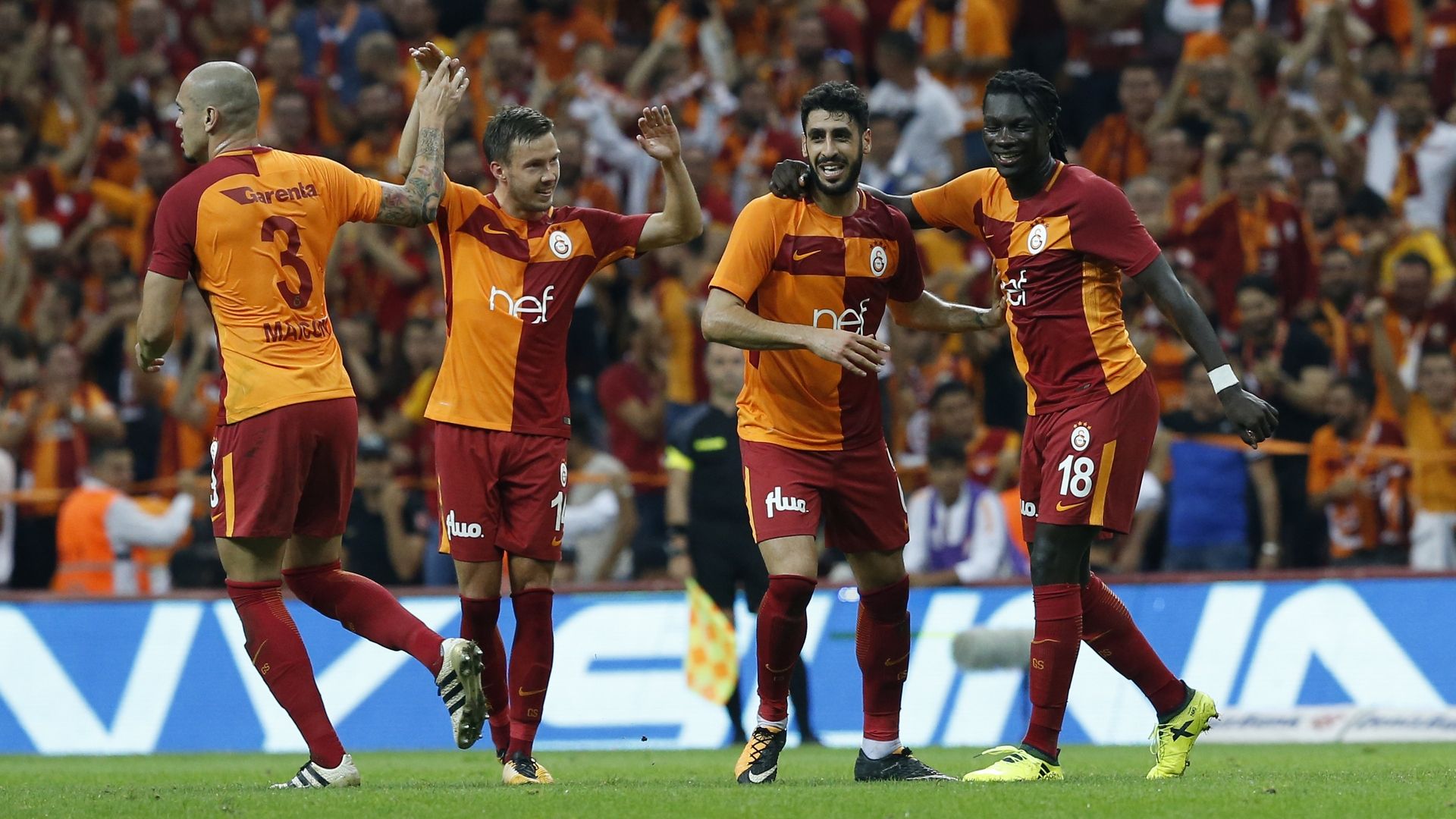 Maicon Linnes Tolga Cigerci Bafetimbi Gomis Galatasaray
