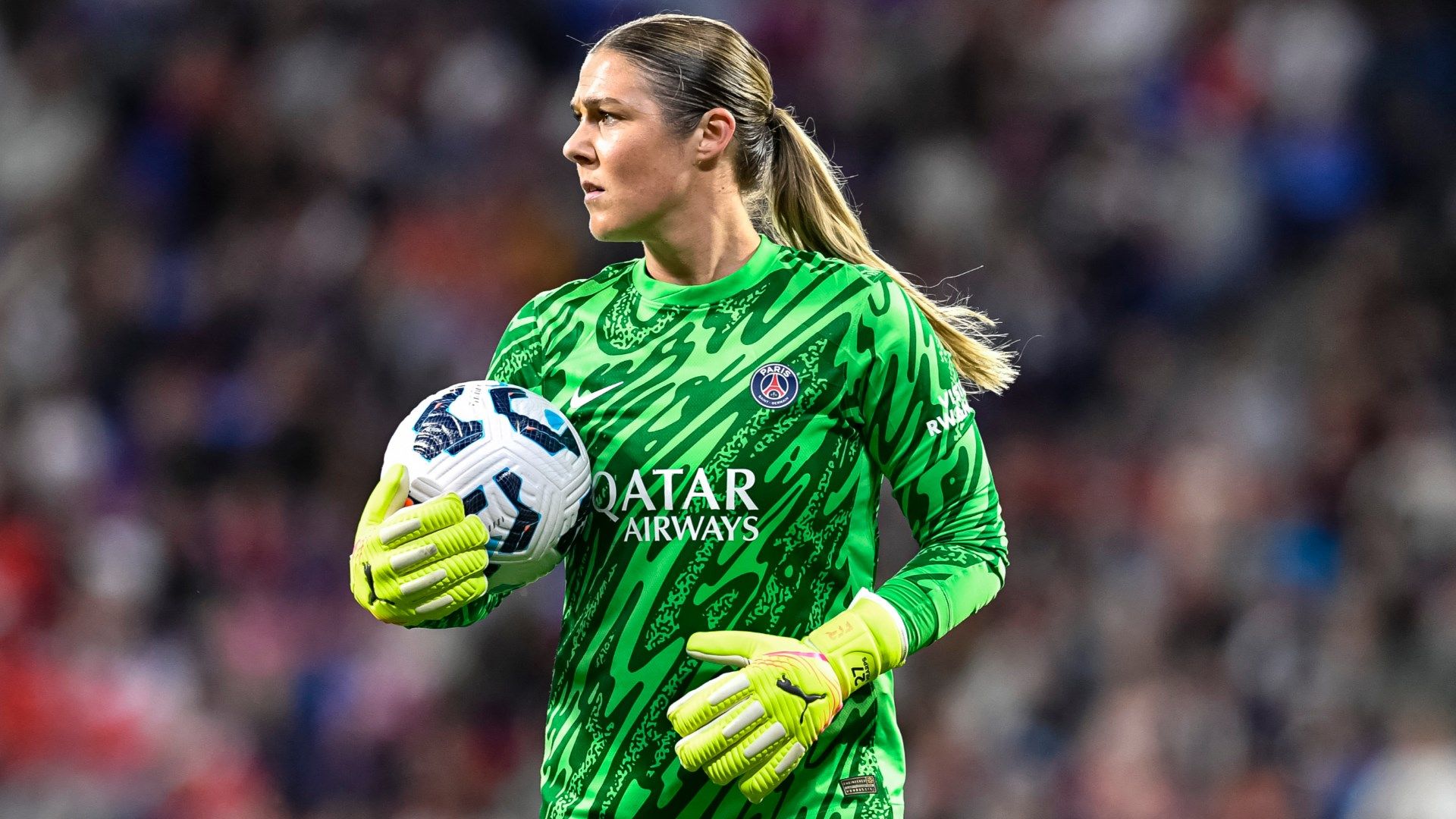 Mary Earps PSG Women 2024-25