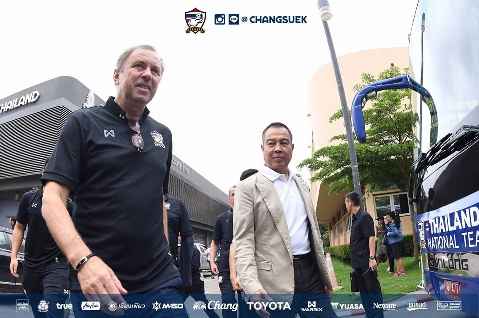 พล.ต.อ สมยศ พุ่มพันธุ์ม่วง