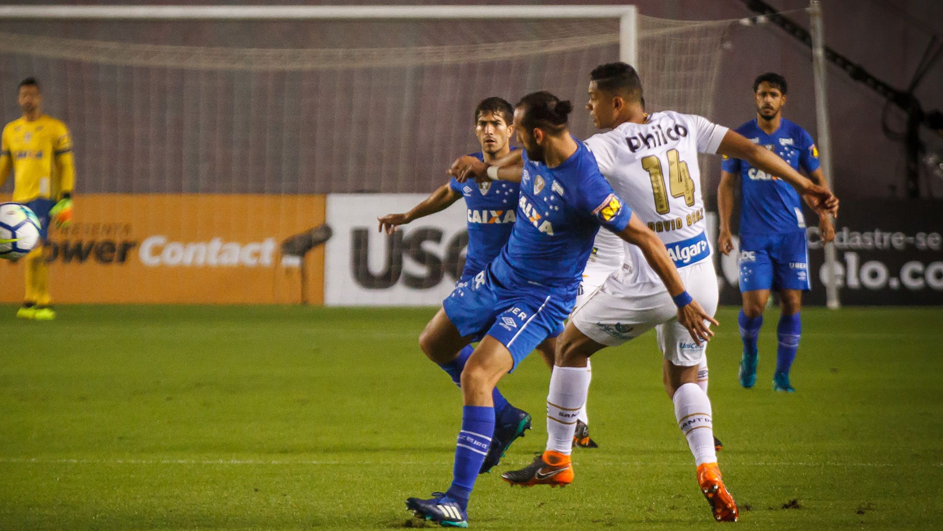 Hernan Barcos David Braz Santos Cruzeiro Copa do Brasil 01082018