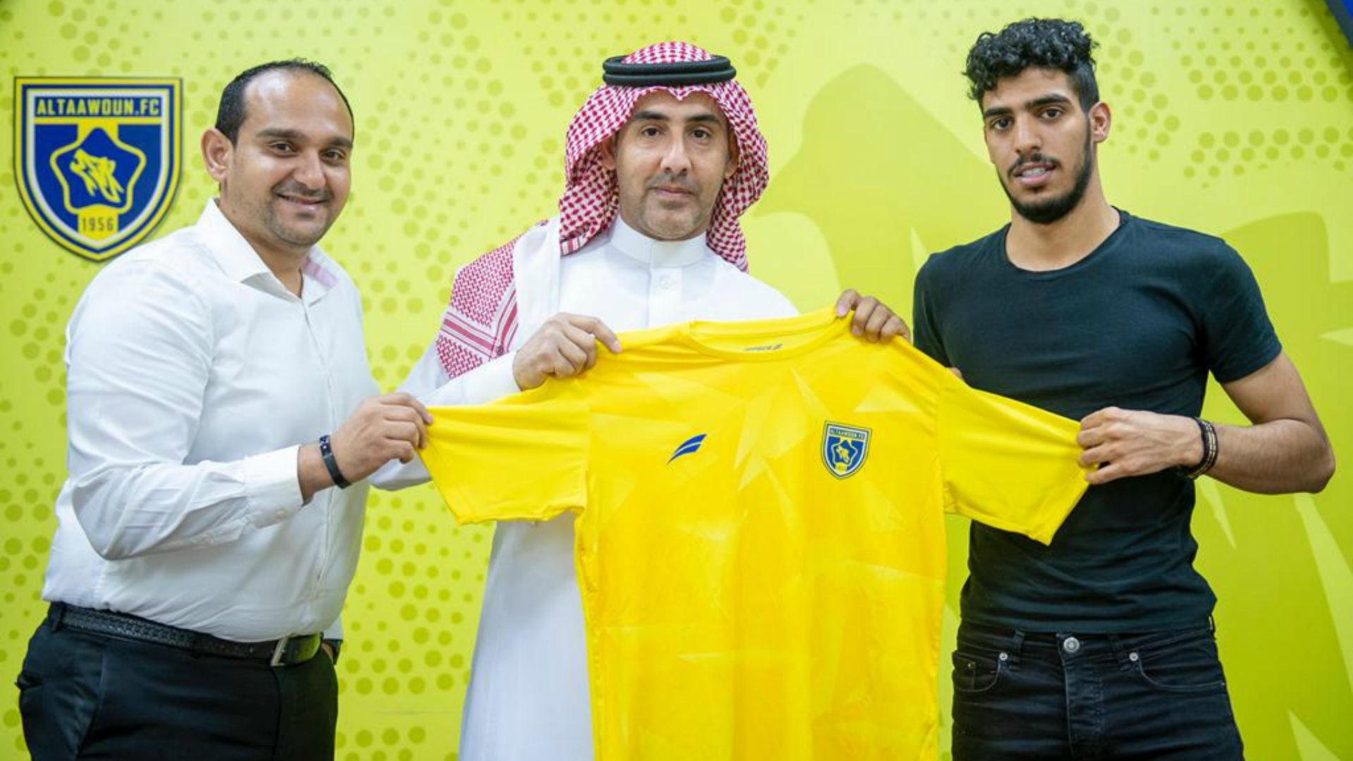 فهد الرشيدي لاعب التعاون المنتقل له من الهلال