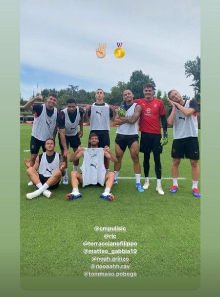 Christian Pulisic training team